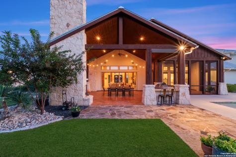 1043 Twin River Canyon Lake TX 78133