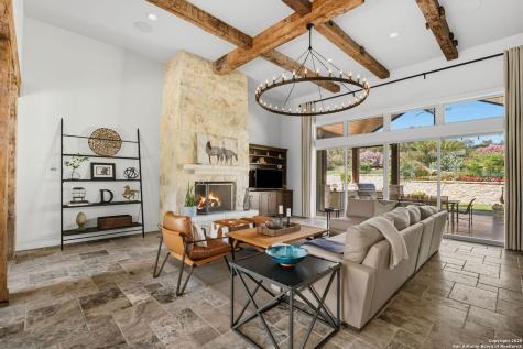 1043 Twin River Canyon Lake TX 78133