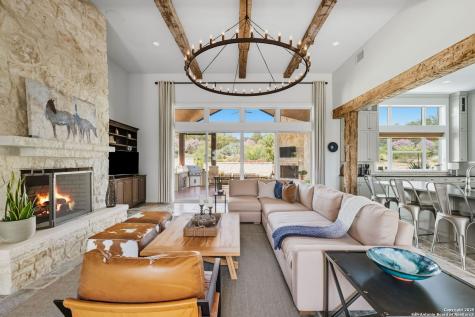 1043 Twin River Canyon Lake TX 78133