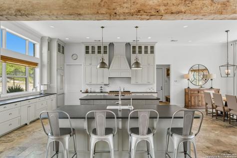 1043 Twin River Canyon Lake TX 78133