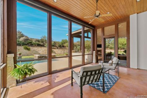 1043 Twin River Canyon Lake TX 78133