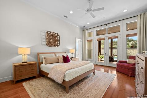 1043 Twin River Canyon Lake TX 78133