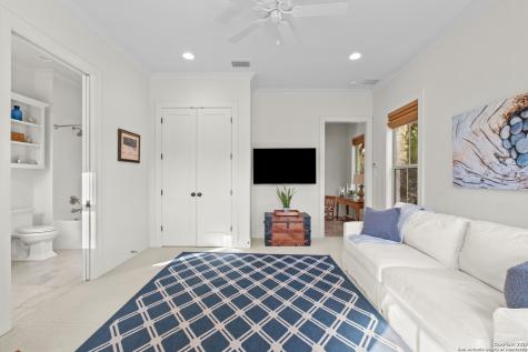 1043 Twin River Canyon Lake TX 78133