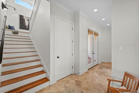 1043 Twin River Canyon Lake TX 78133