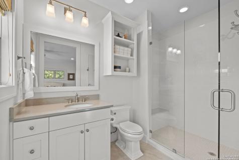 1043 Twin River Canyon Lake TX 78133