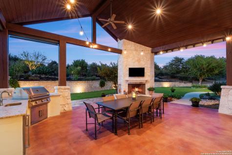 1043 Twin River Canyon Lake TX 78133