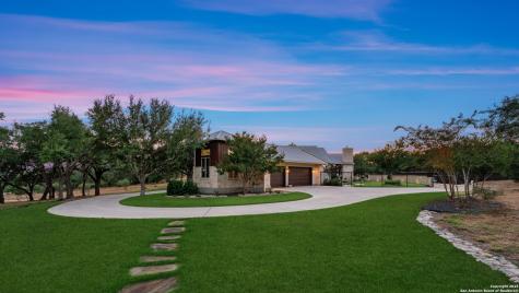 1043 Twin River Canyon Lake TX 78133