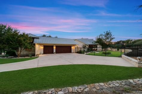 1043 Twin River Canyon Lake TX 78133