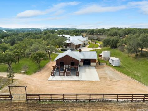 1043 Twin River Canyon Lake TX 78133