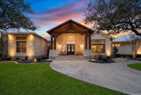 1043 Twin River Canyon Lake TX 78133