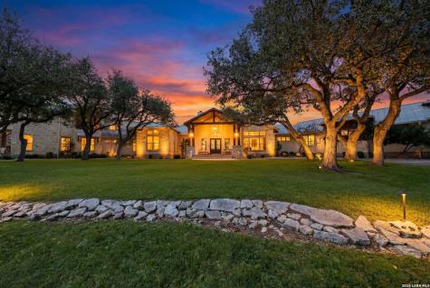 1043 Twin River Canyon Lake TX 78133