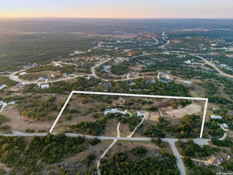 1043 Twin River Canyon Lake TX 78133