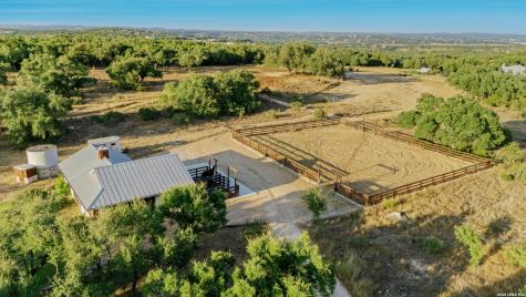 1043 Twin River Canyon Lake TX 78133