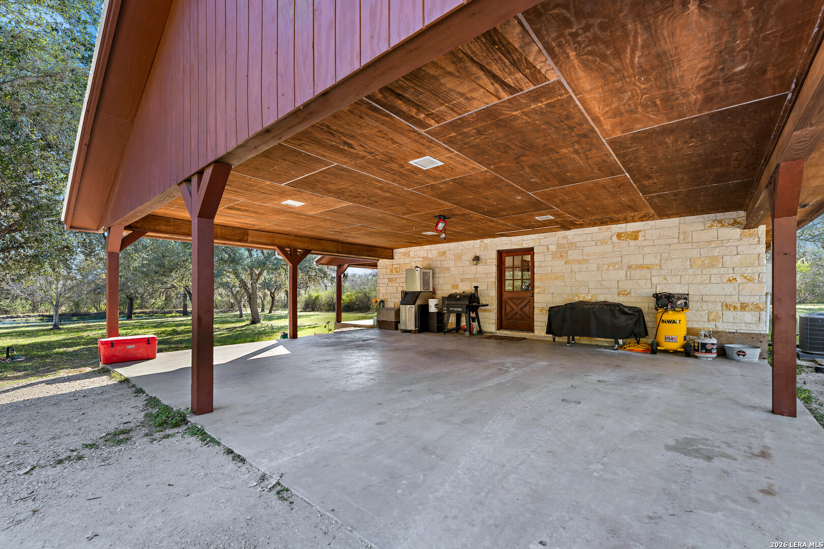 7869 County Road 203 Beeville TX 78102