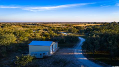 7869 County Road 203 Beeville TX 78102