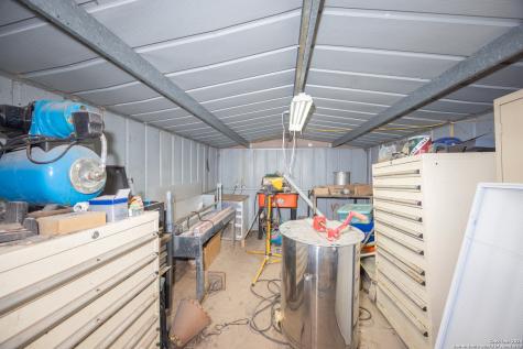 1250 County Road 245 Hondo TX 78861