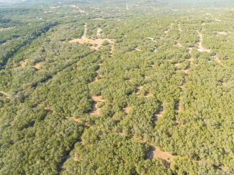 1250 County Road 245 Hondo TX 78861