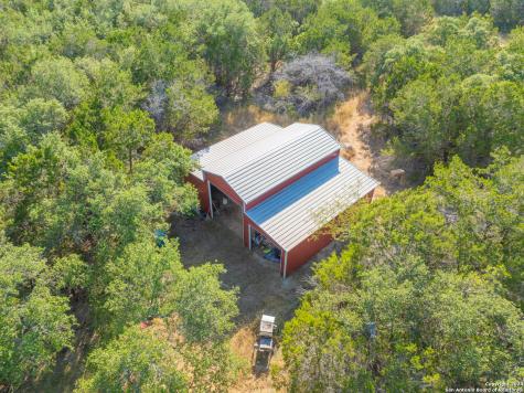 1250 County Road 245 Hondo TX 78861