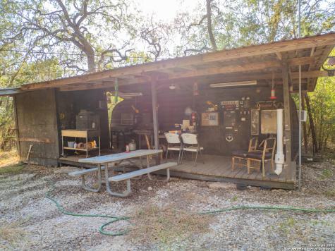 1250 County Road 245 Hondo TX 78861
