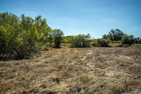 21123 Lamm Road Elmendorf TX 78112