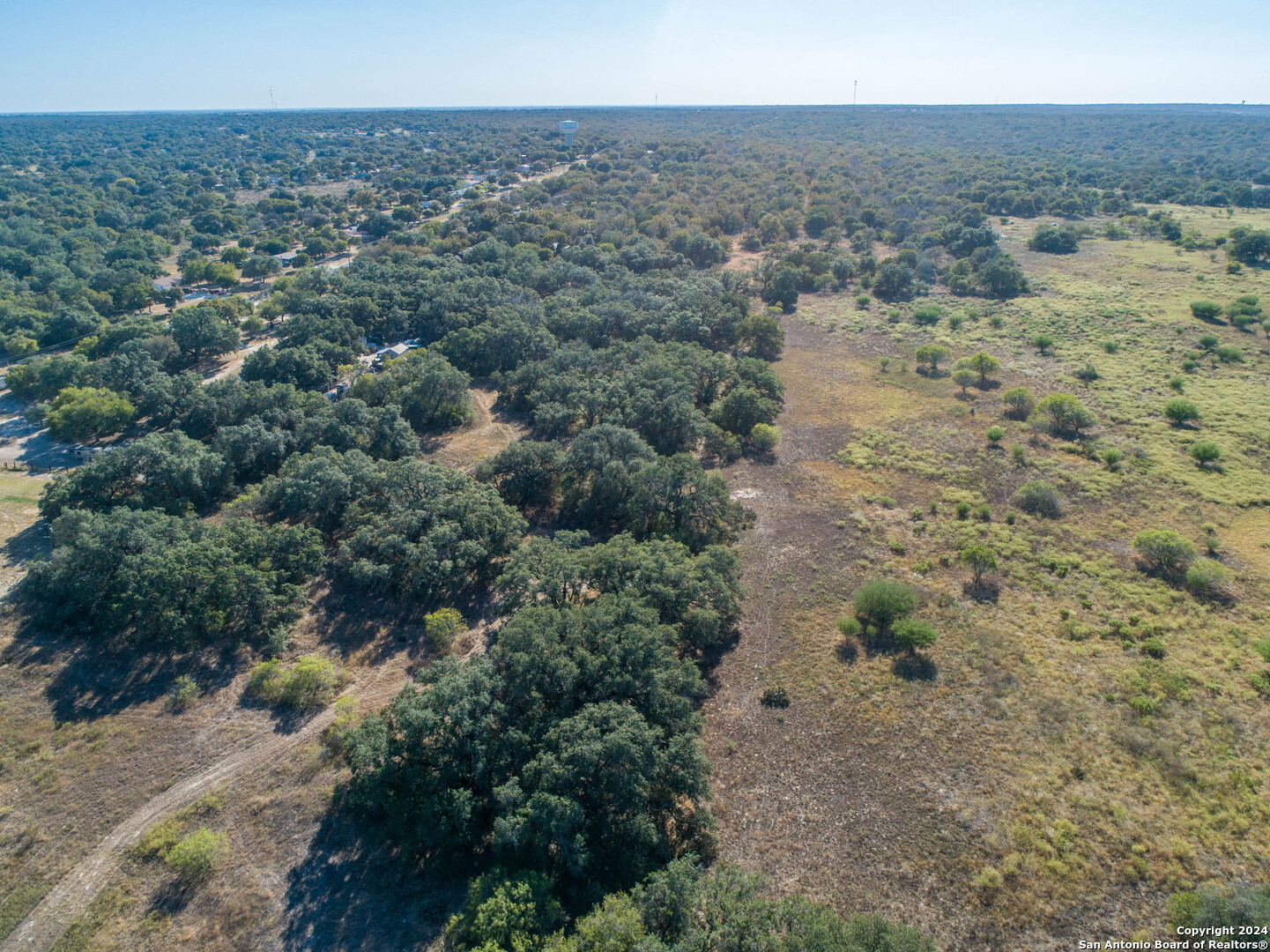 21123 Lamm Road Elmendorf TX 78112