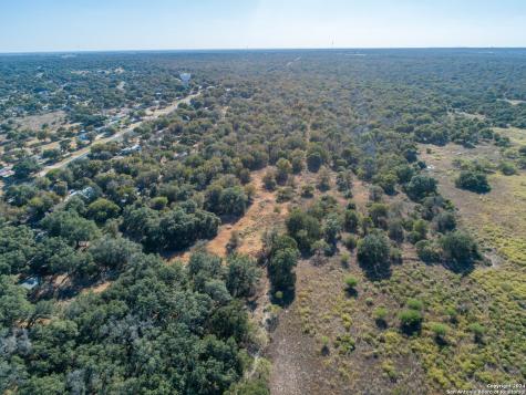 21123 Lamm Road Elmendorf TX 78112