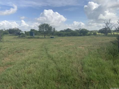 2647 Fm 3282 Gonzales TX 78629