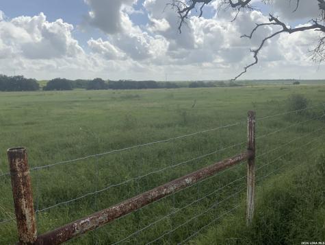 2647 Fm 3282 Gonzales TX 78629