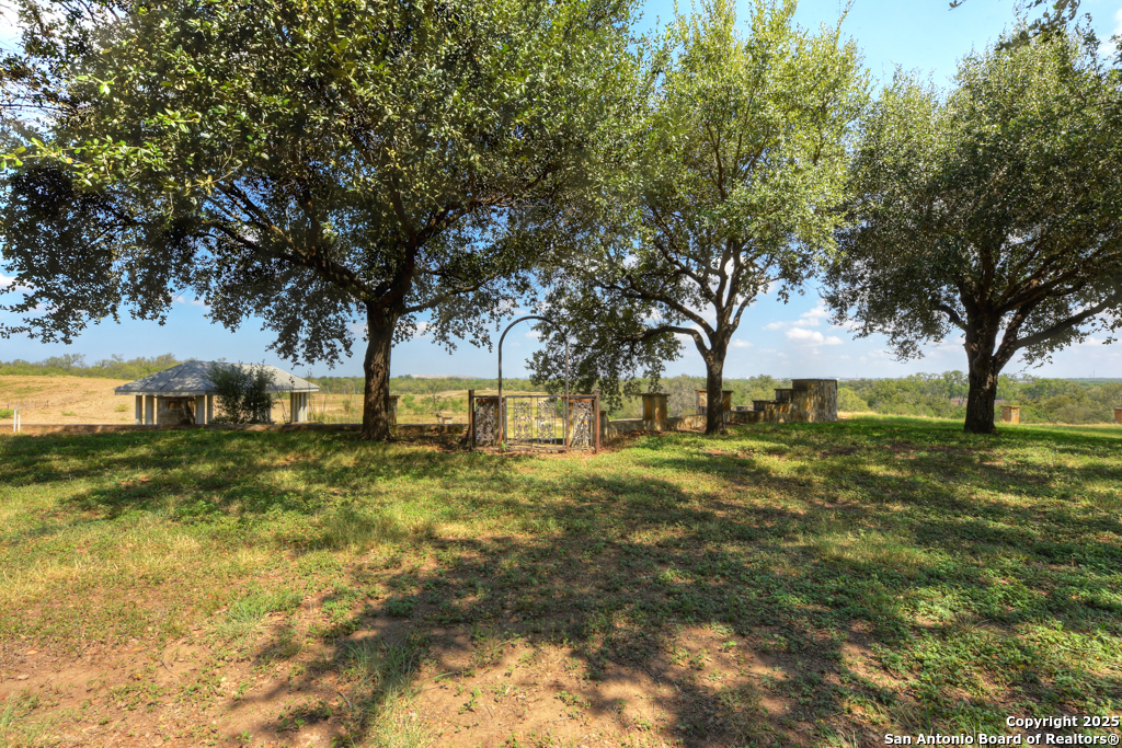 6887 Von Ormy Von Ormy TX 78073