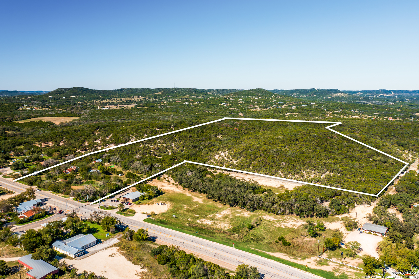 Pipe Creek TX, 9815 SH-16