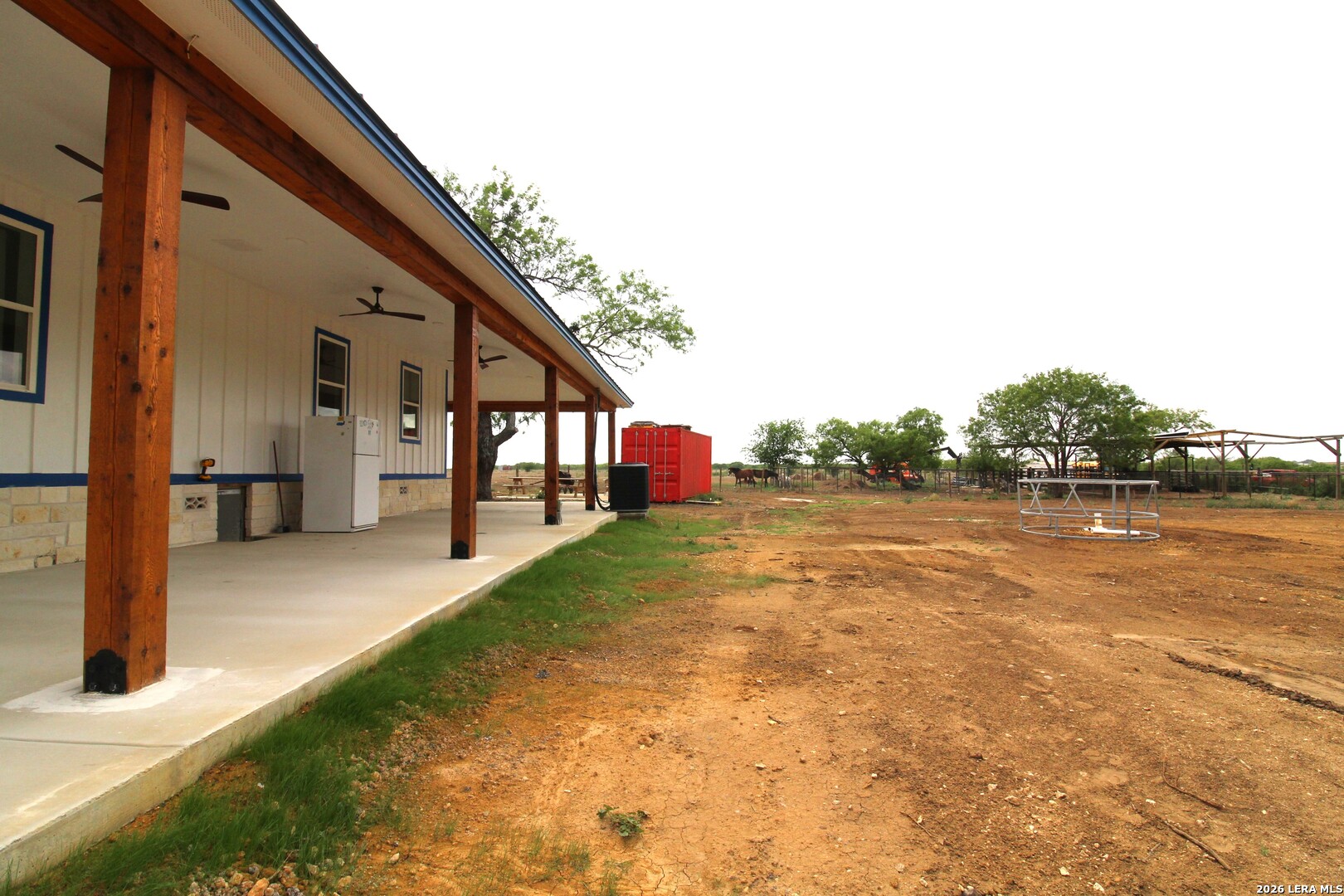 101 County Road 135 Floresville TX 78114