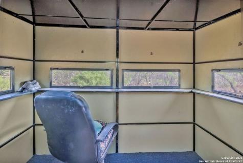 2654 Matthews Ranch Road Dilley TX 78017