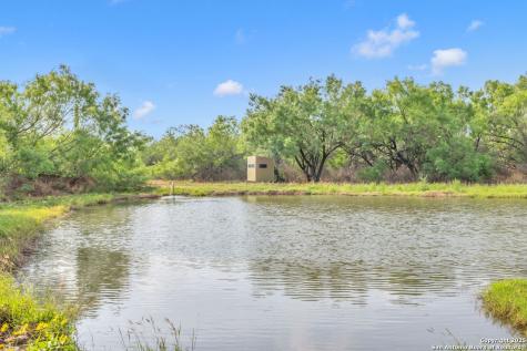 2654 Matthews Ranch Road Dilley TX 78017