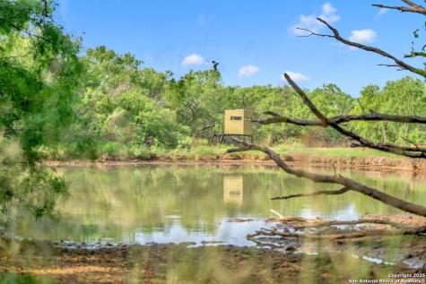 2654 Matthews Ranch Road Dilley TX 78017
