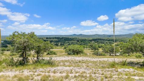 5032 Kendalia Road Blanco TX 78606
