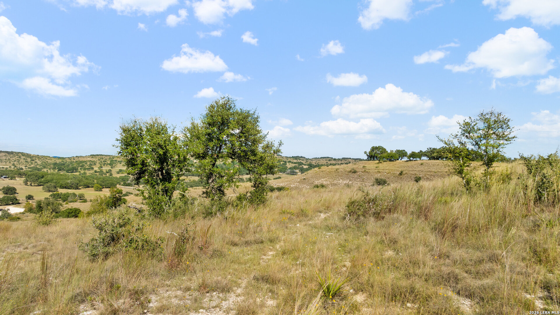 5032 Kendalia Road Blanco TX 78606