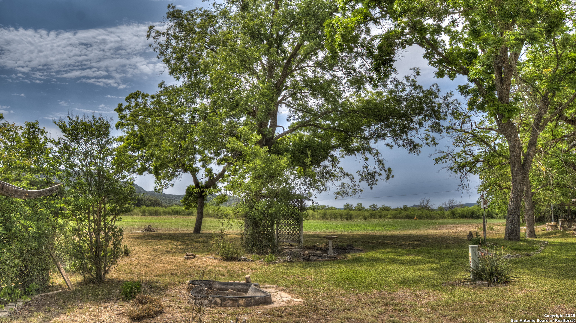 6671 Ranch Road 1120 Rio Frio TX 78879