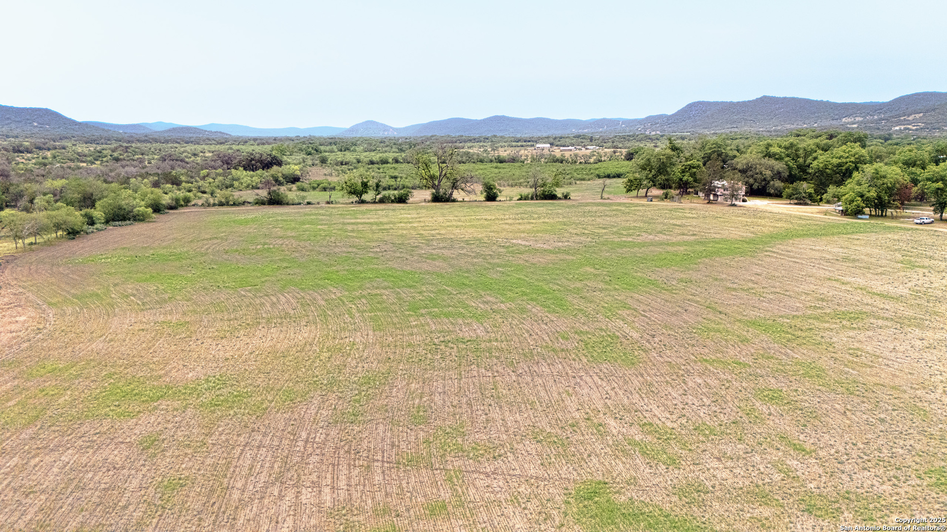 6671 Ranch Road 1120 Rio Frio TX 78879