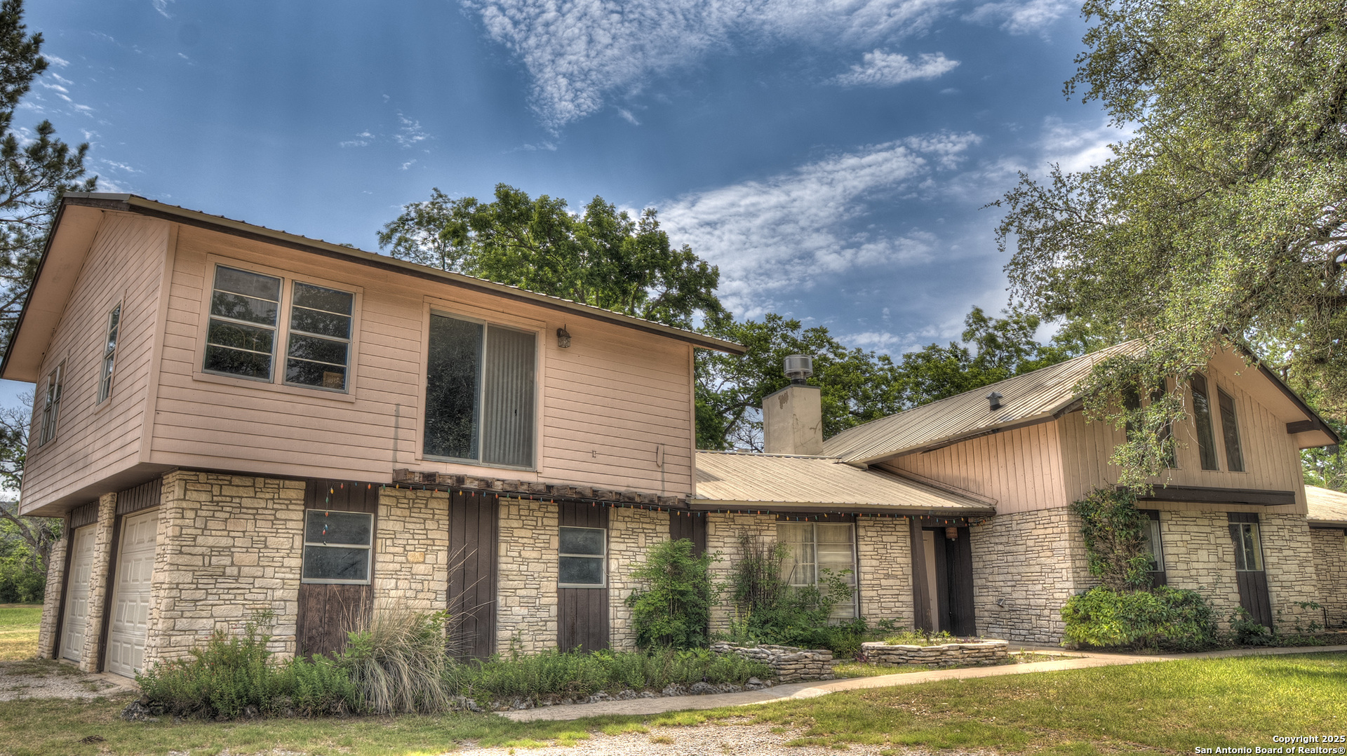 6671 Ranch Road 1120 Rio Frio TX 78879