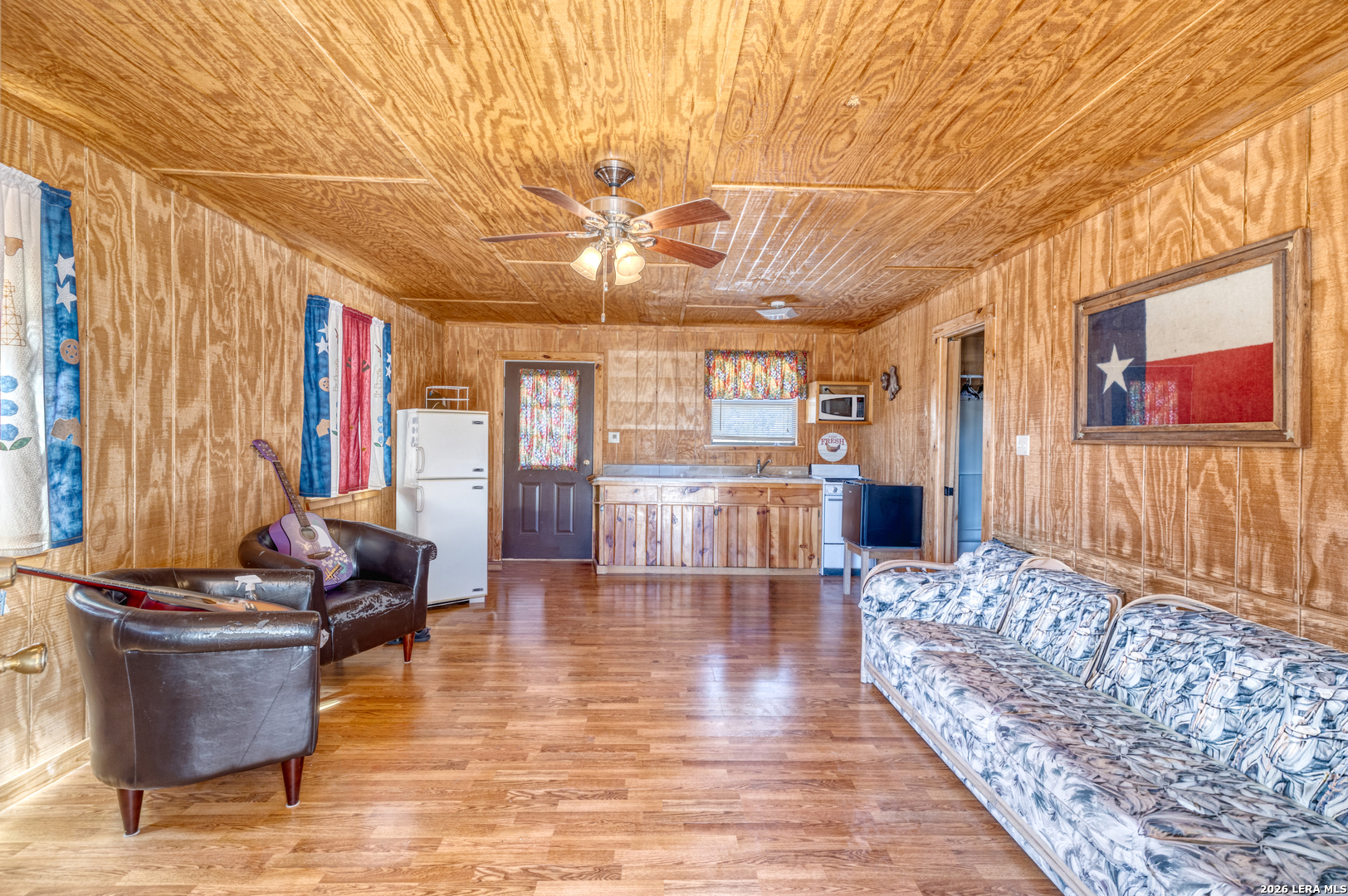 149 Red Oak Road Leakey TX 78873