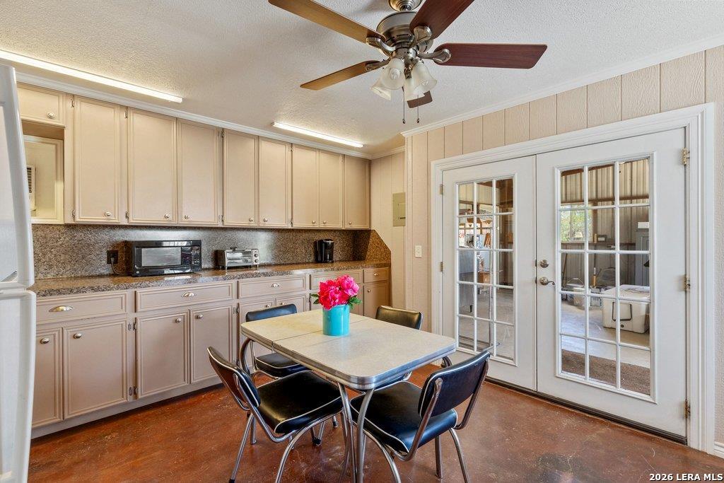 434 W Turner Court Johnson City TX 78636