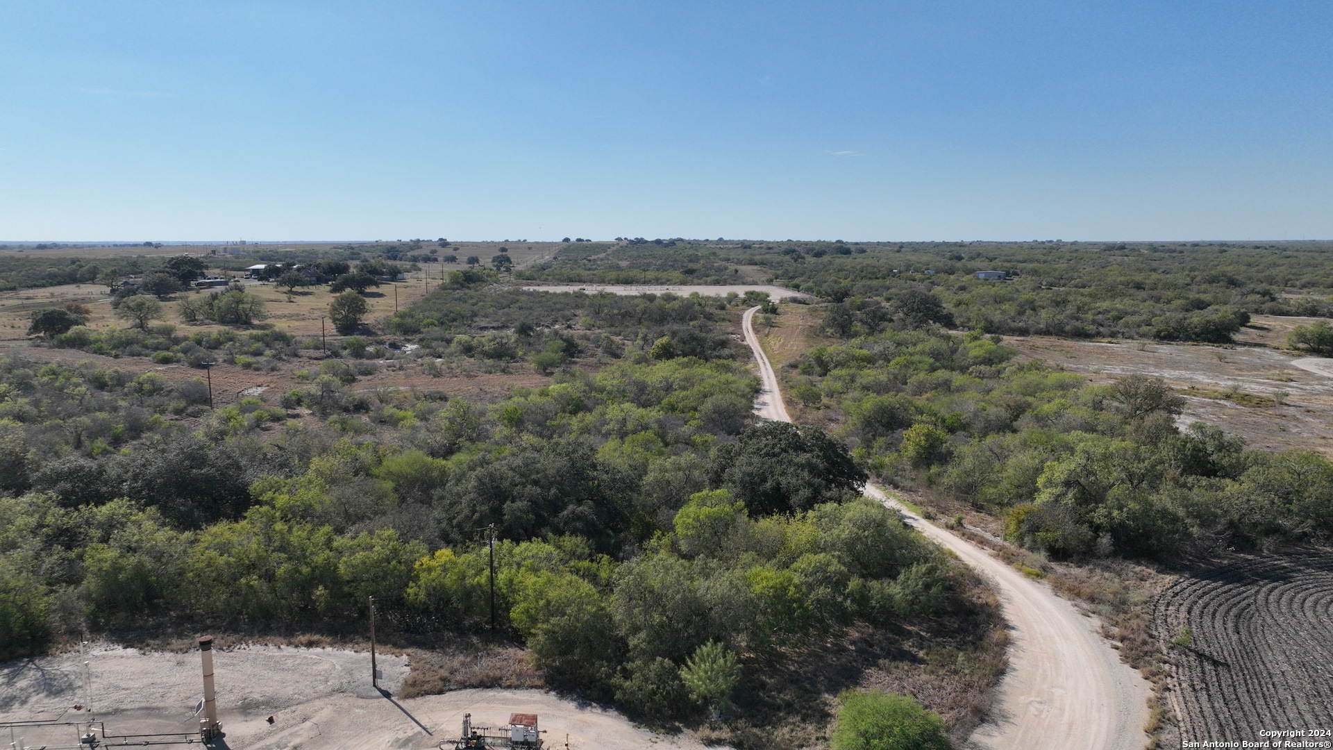 171 Acres Highway 80 Gillett TX 78116