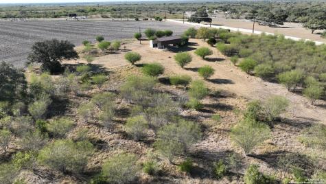 171 Acres Highway 80 Gillett TX 78116