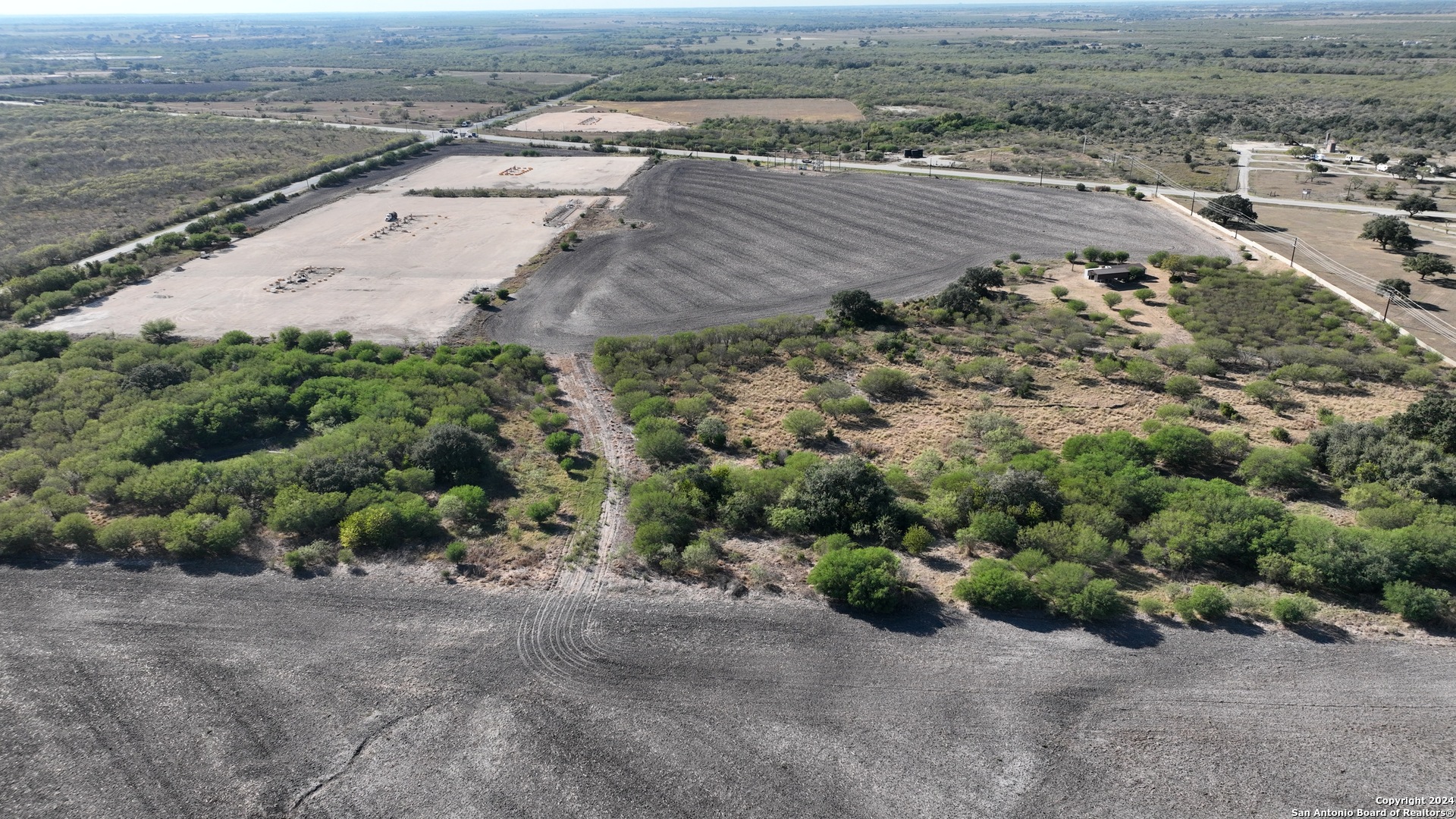 171 Acres Highway 80 Gillett TX 78116