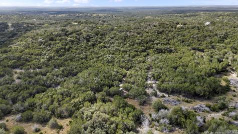 676 County Road 243 Hondo TX 78861