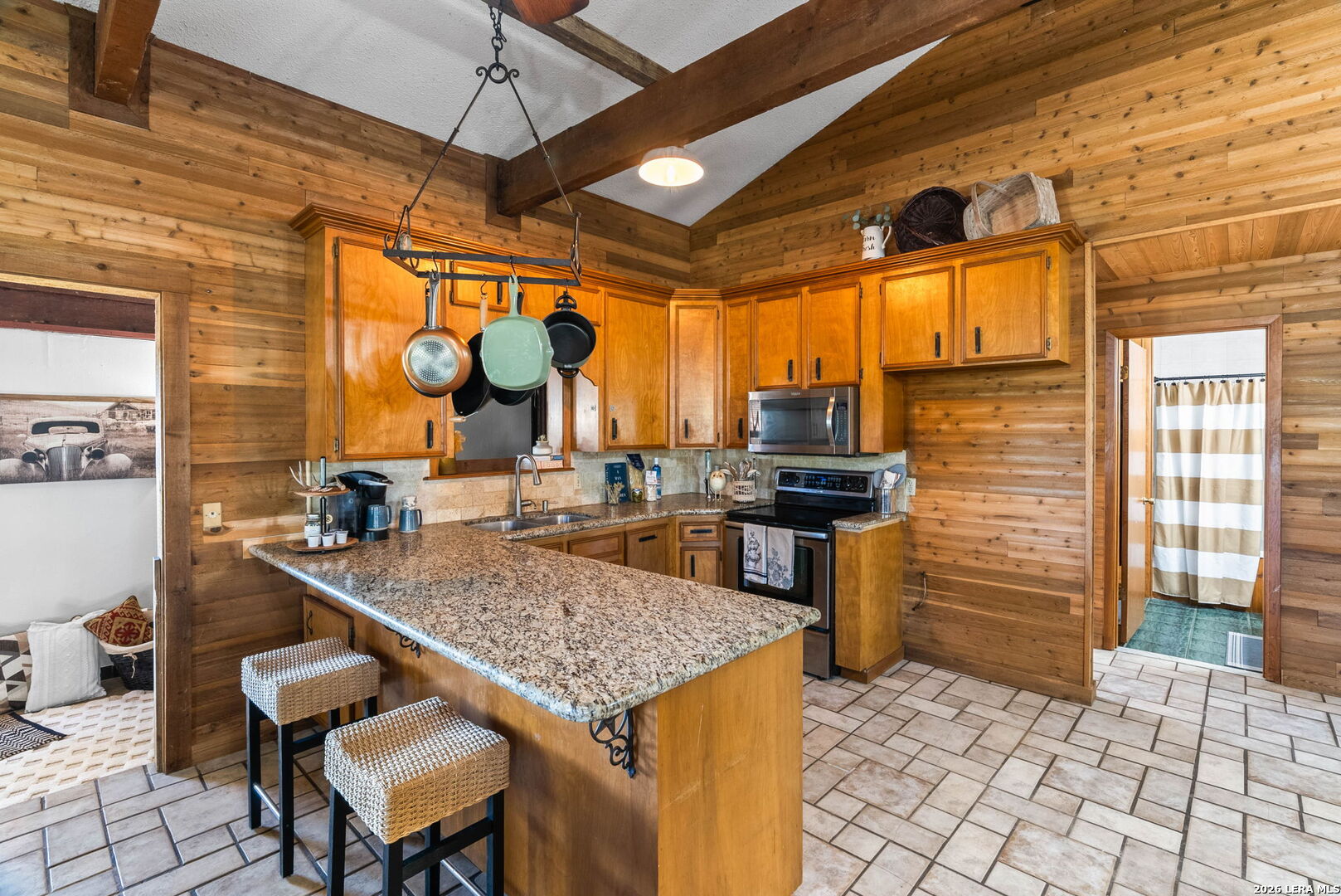 185 Cappel Road TX 77974