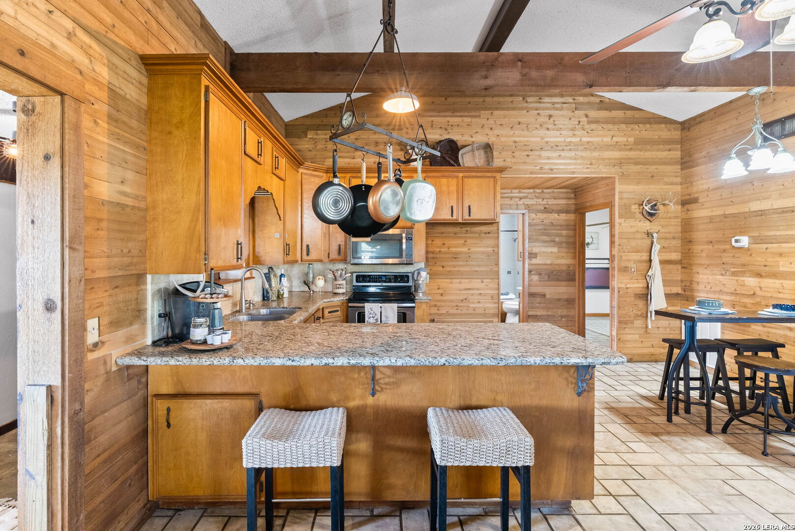 185 Cappel Road TX 77974