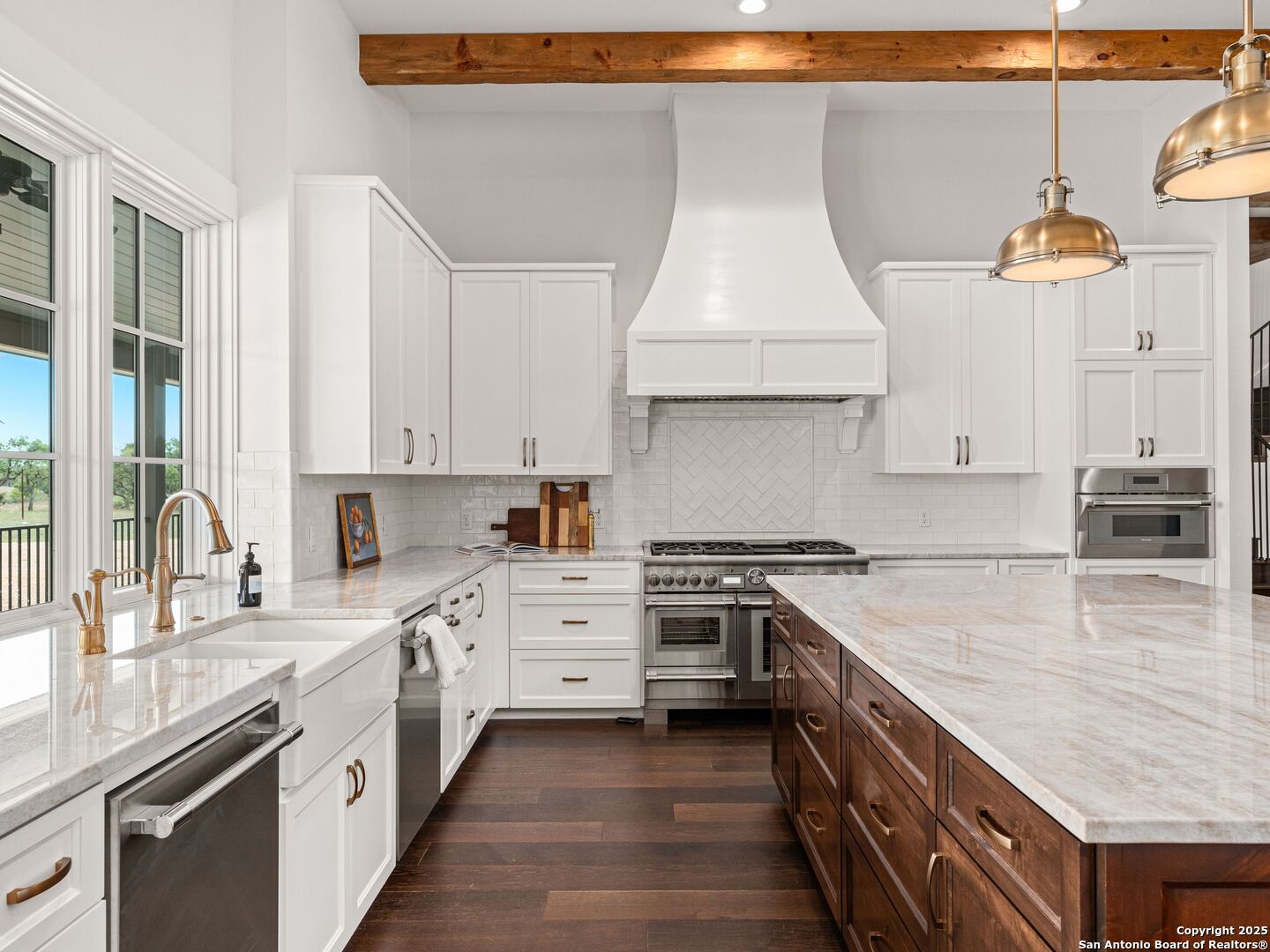 862 Grape Creek Road Fredericksburg TX 78624