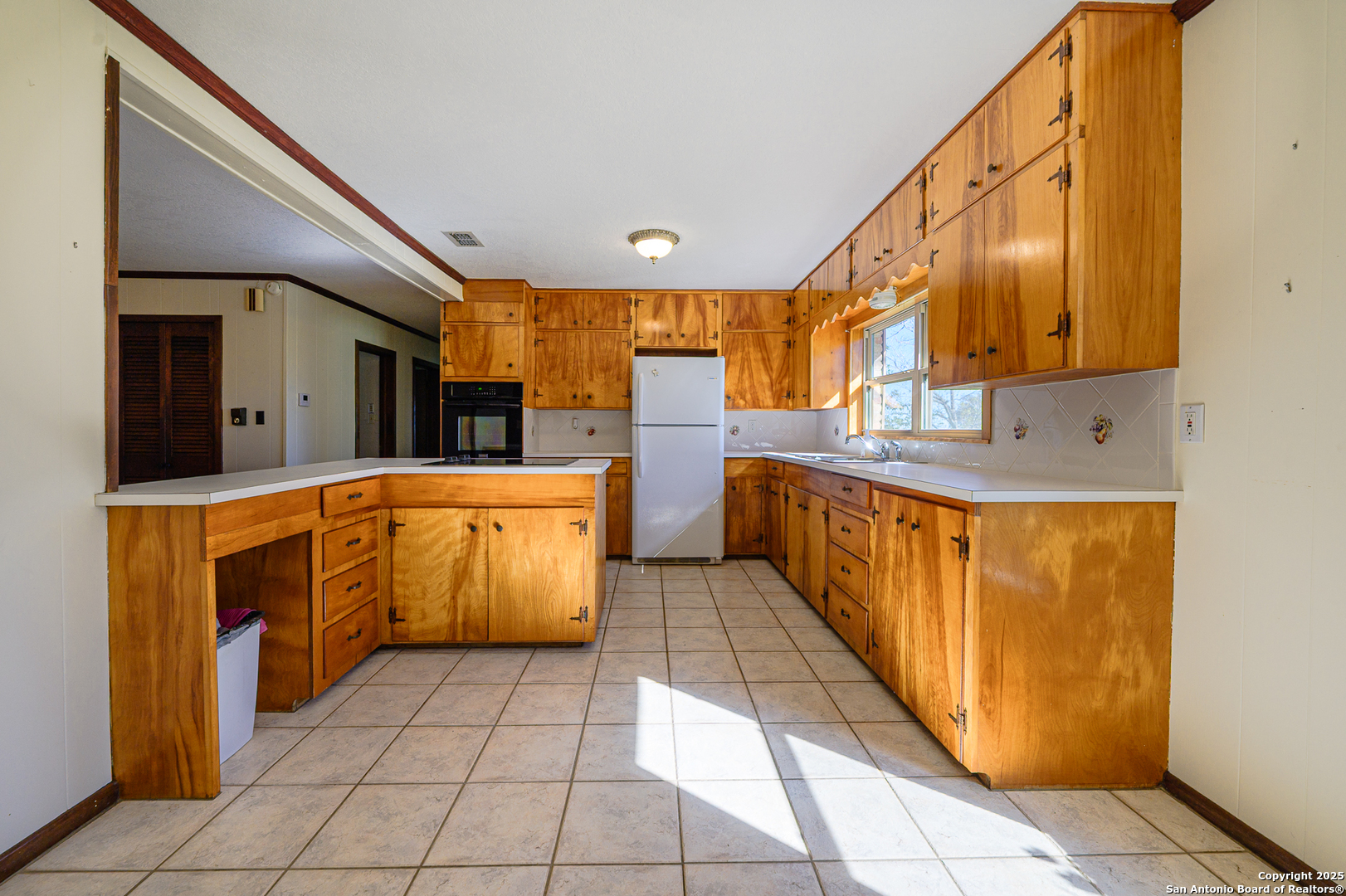 1173 Charco Road Tuleta TX 78162