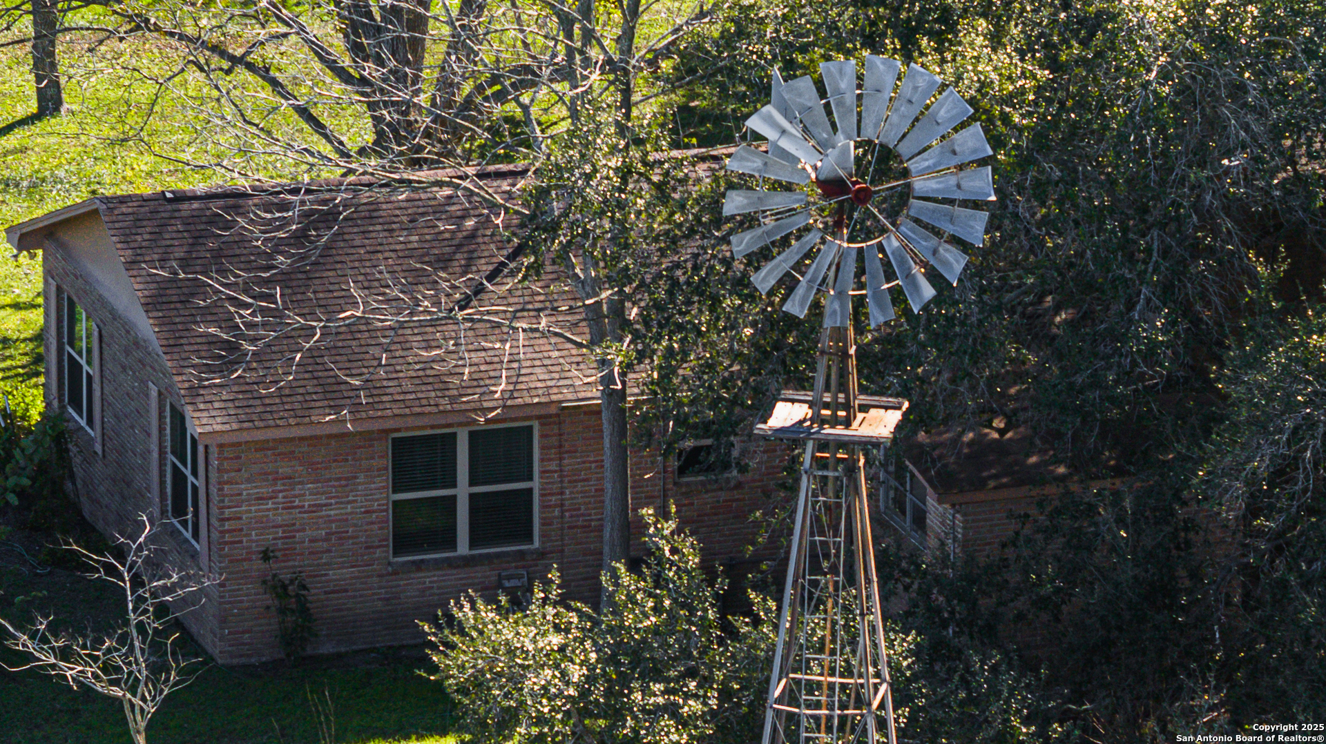 1173 Charco Road Tuleta TX 78162